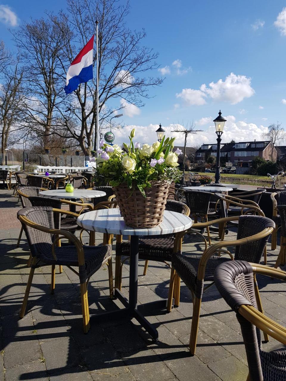 Cafe Brasserie Het Heerenhuis Het Kalf Exterior photo